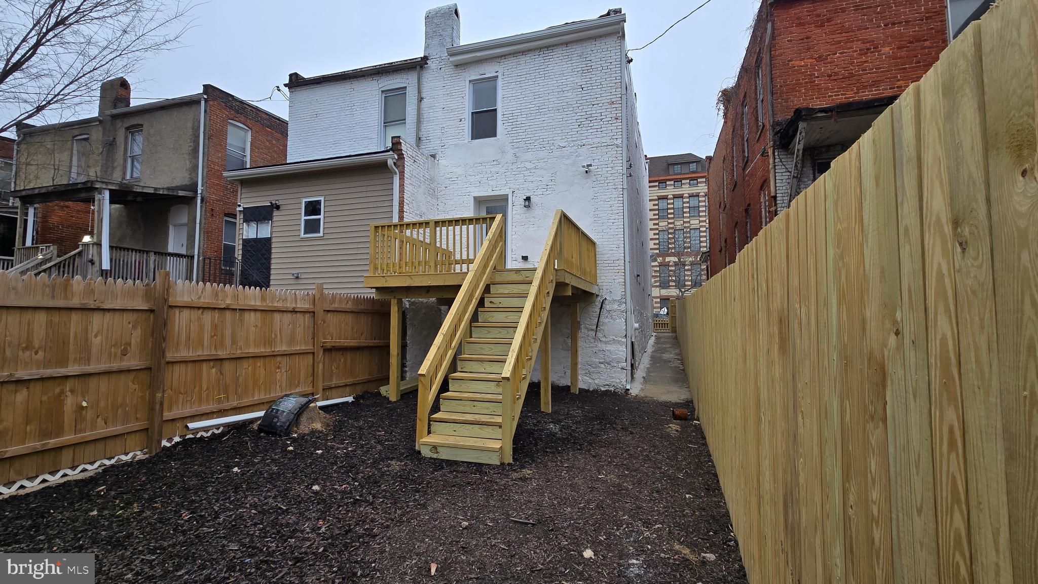 PARK HEIGHTS - Residential Lease