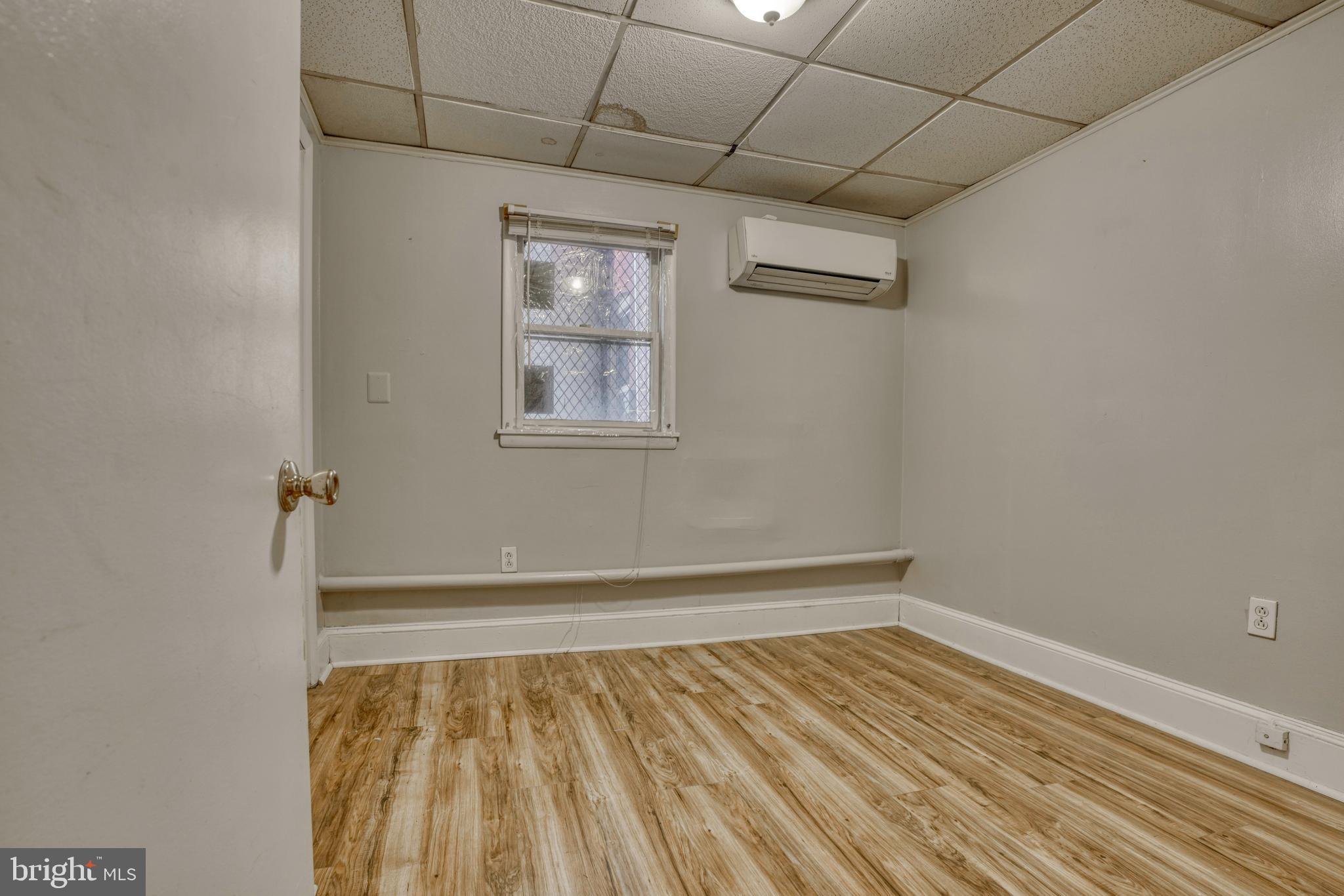 MOUNT VERNON PLACE HISTORIC DISTRICT - Residential Lease