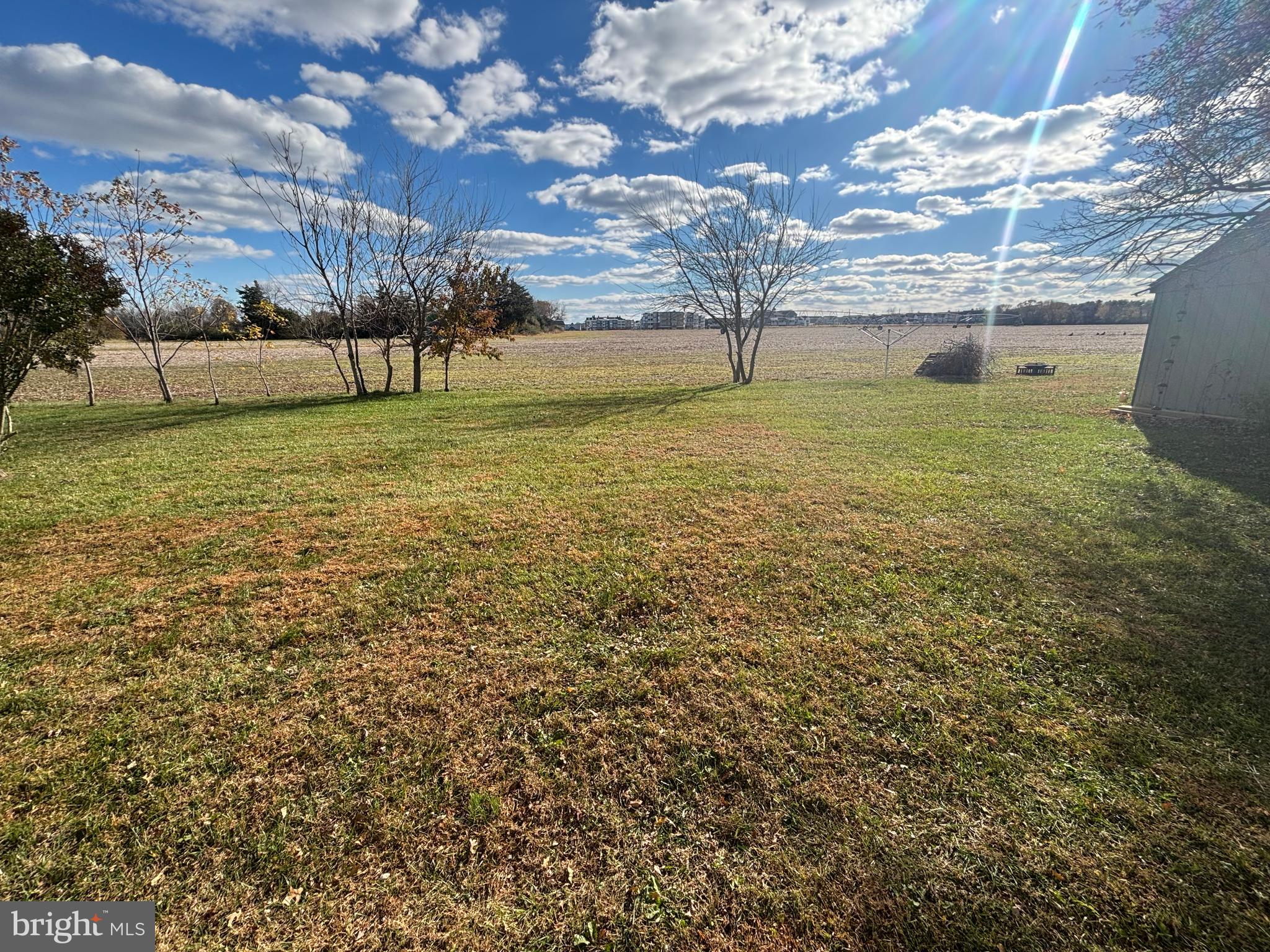 WHISPERING PINE MHP - Residential