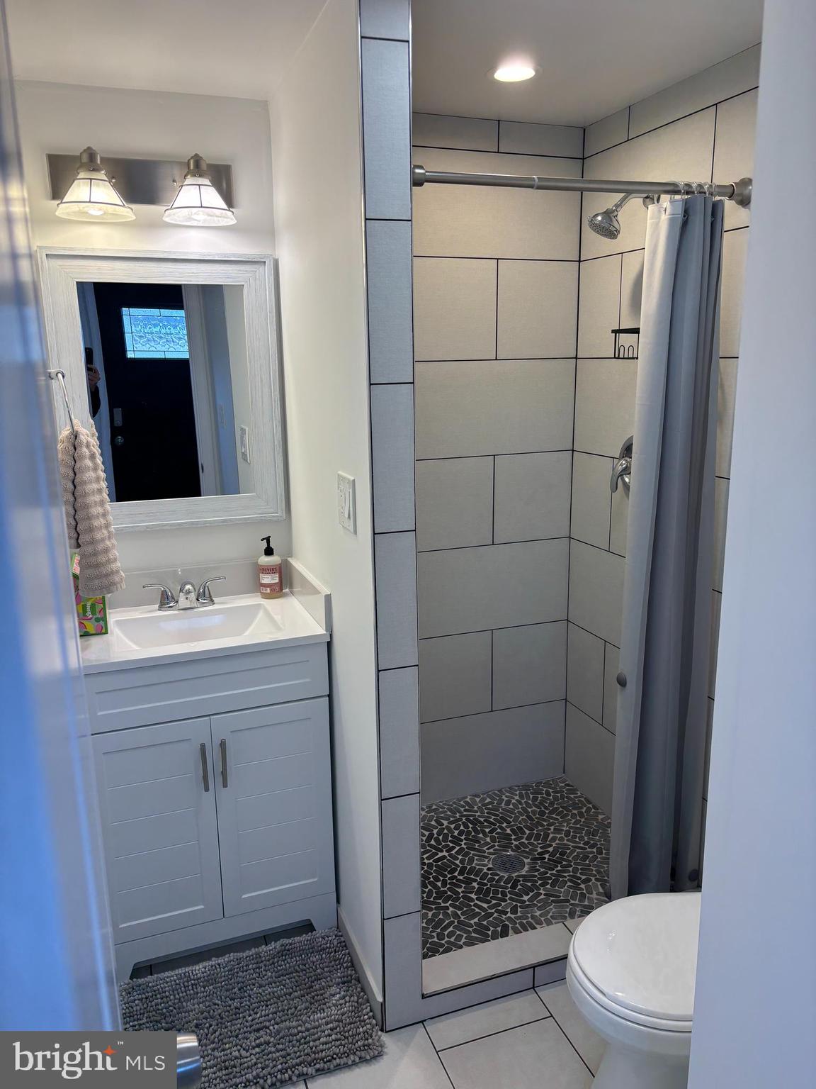 WHISPERING PINE MHP - Residential