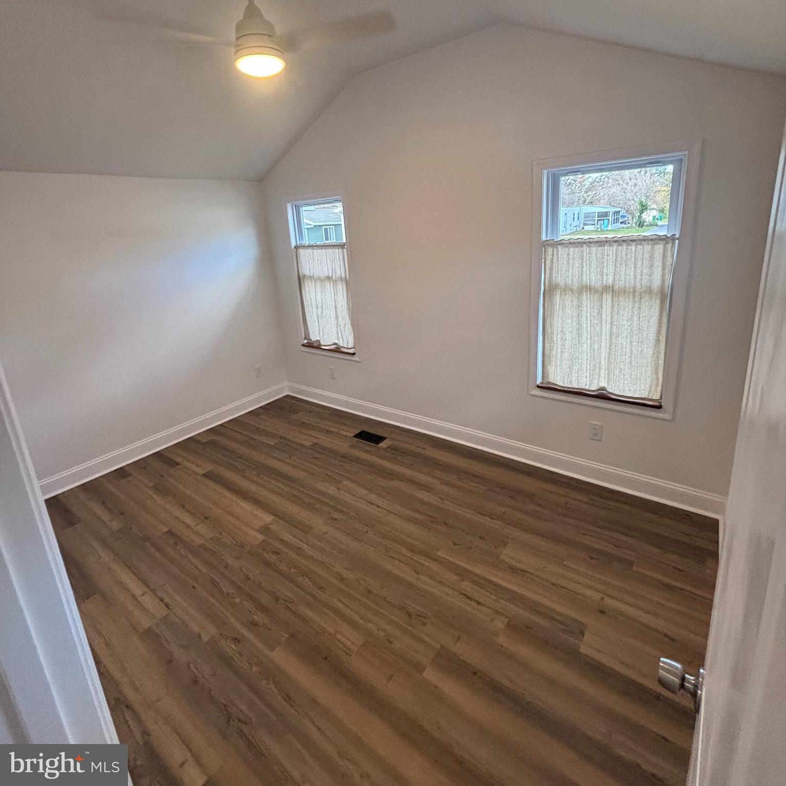 WHISPERING PINE MHP - Residential