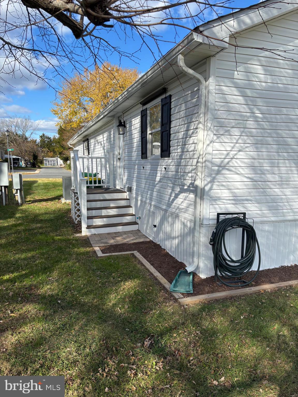 WHISPERING PINE MHP - Residential