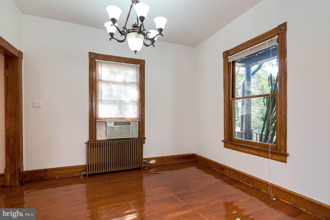 MT RAINIER - Residential