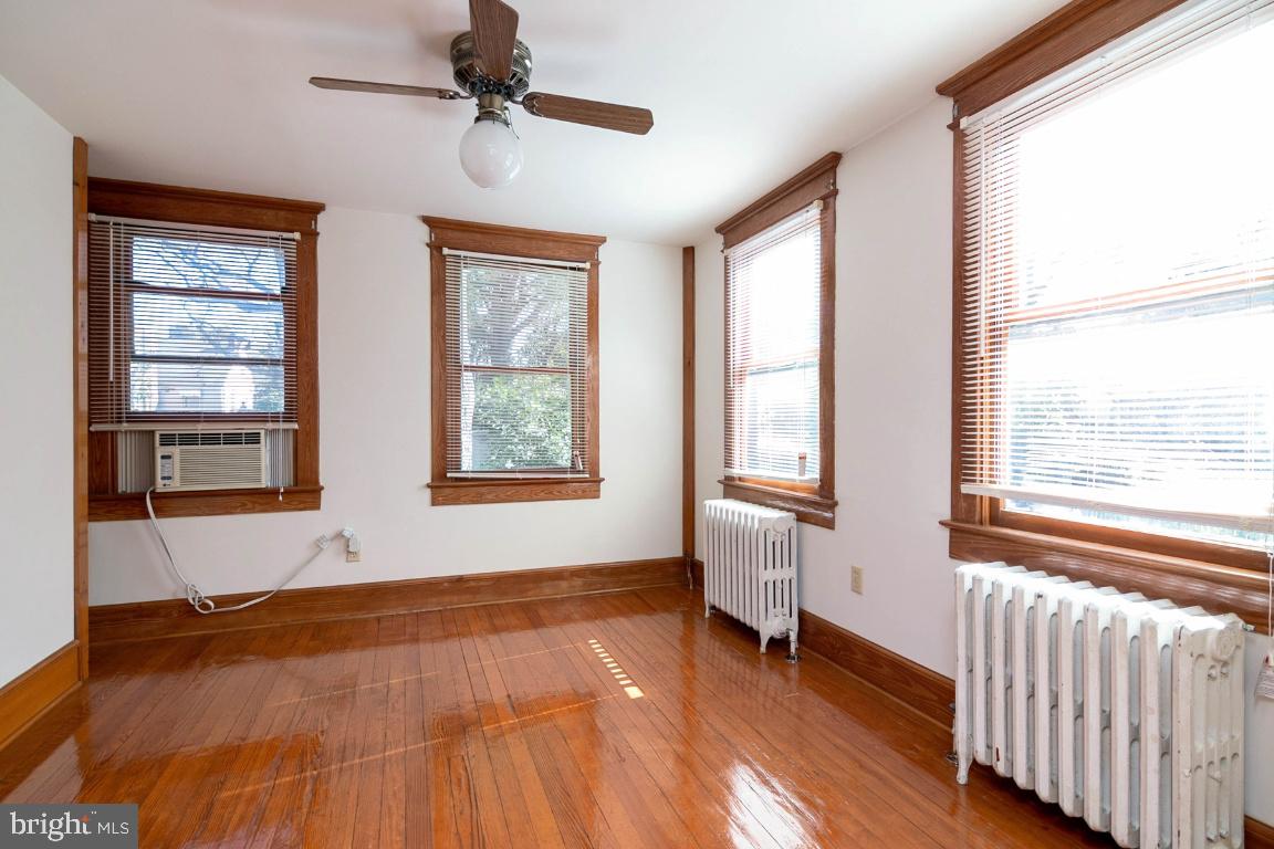 MT RAINIER - Residential