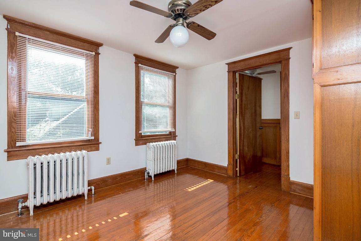 MT RAINIER - Residential