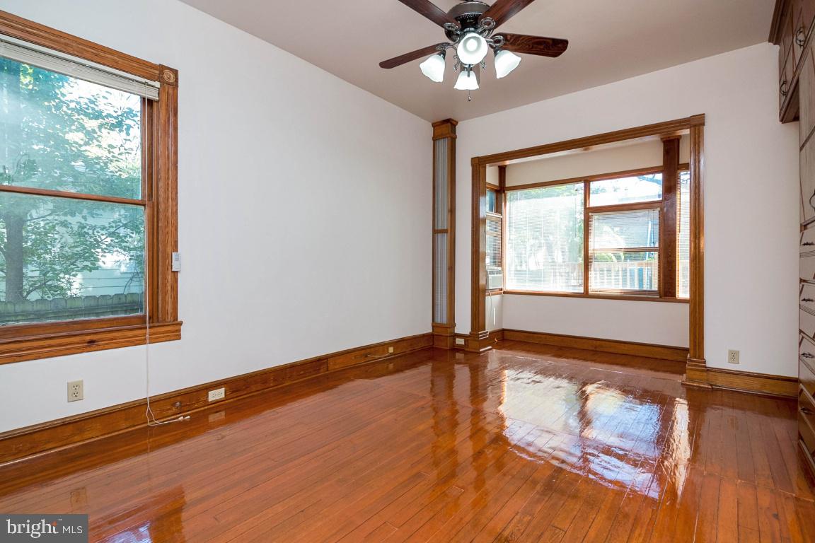 MT RAINIER - Residential