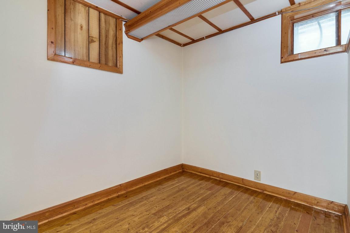 MT RAINIER - Residential