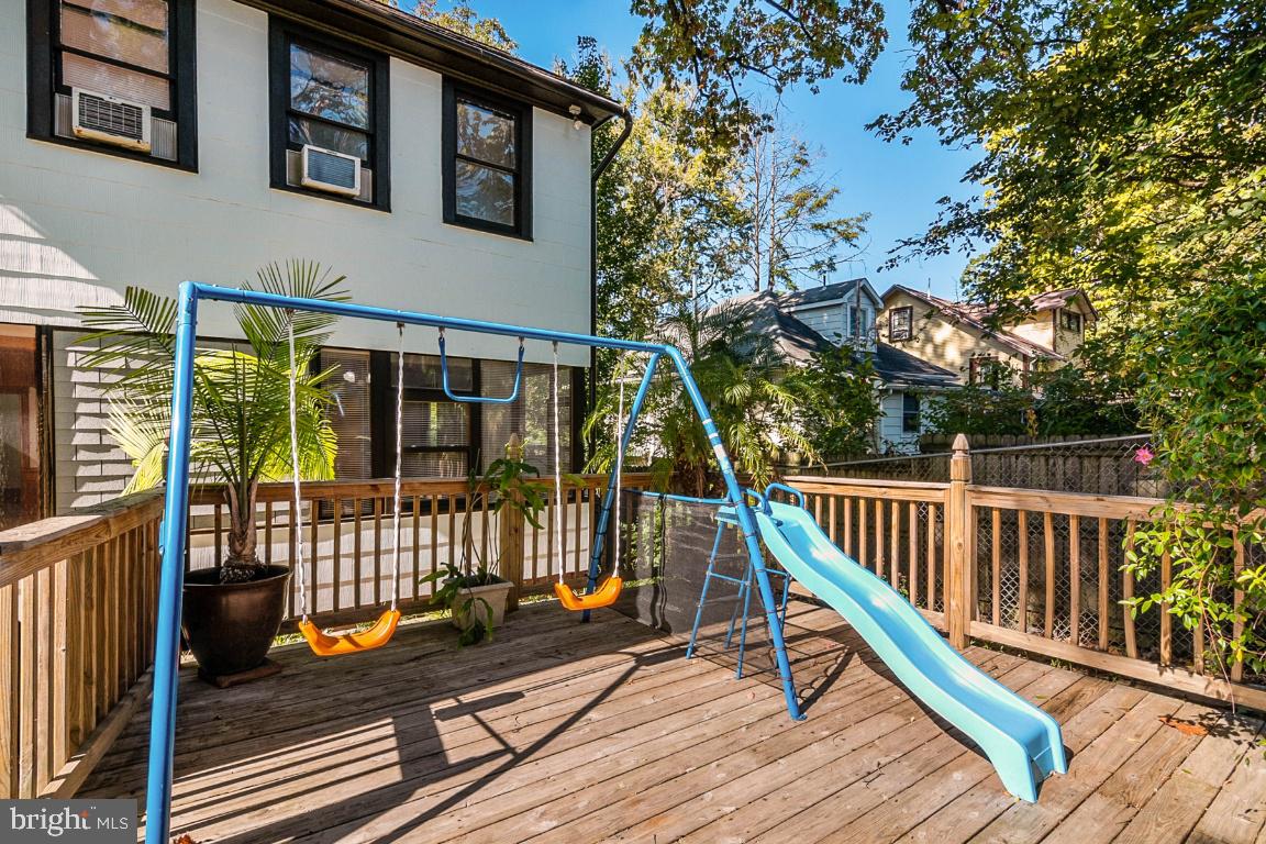 MT RAINIER - Residential