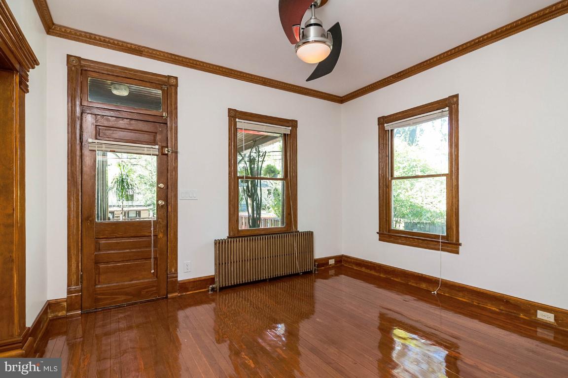 MT RAINIER - Residential