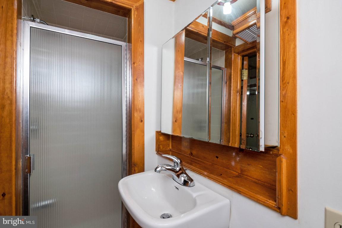 MT RAINIER - Residential