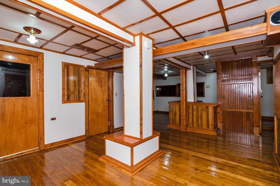 MT RAINIER - Residential