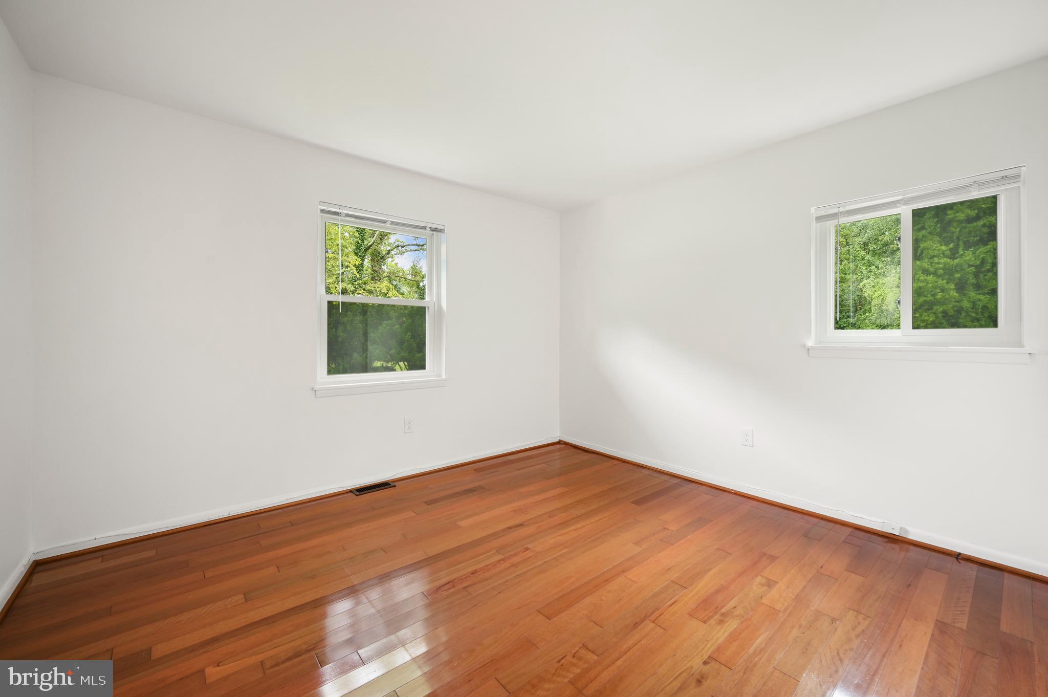 ROLLING HILLS - Residential Lease