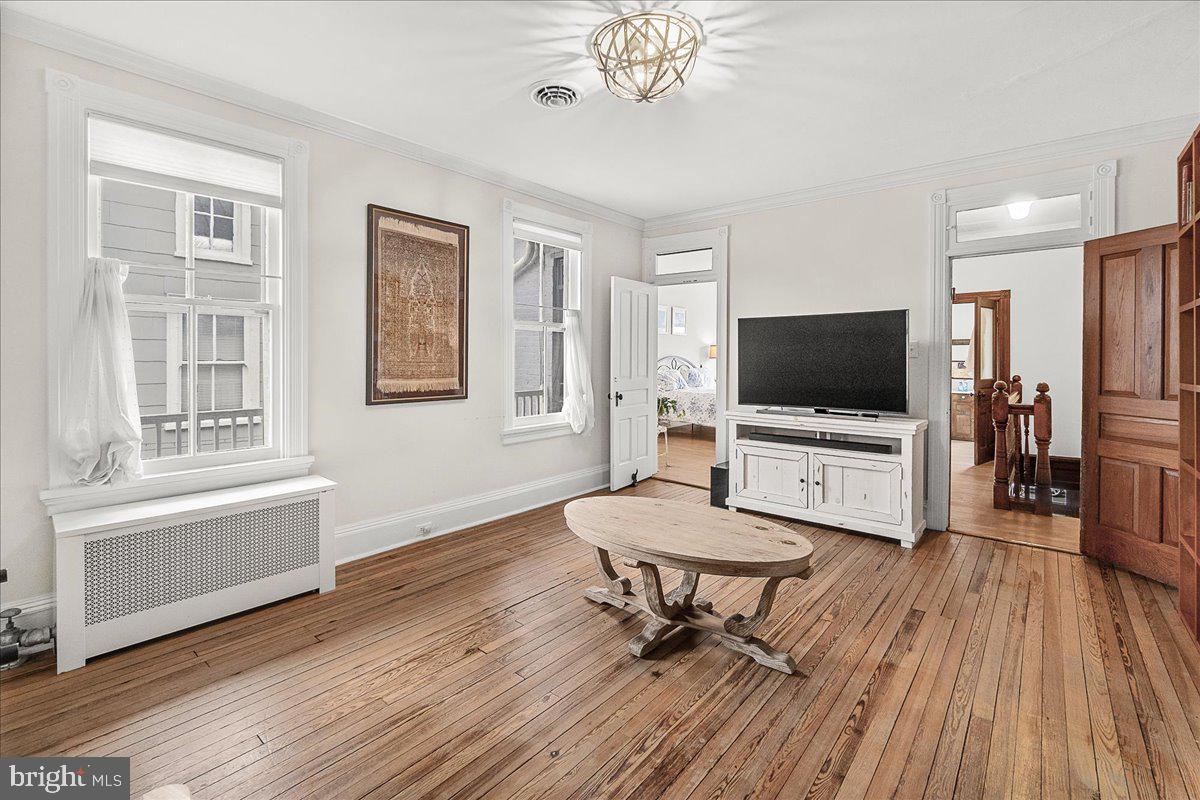 FREDERICK HISTORIC DISTRICT - Residential