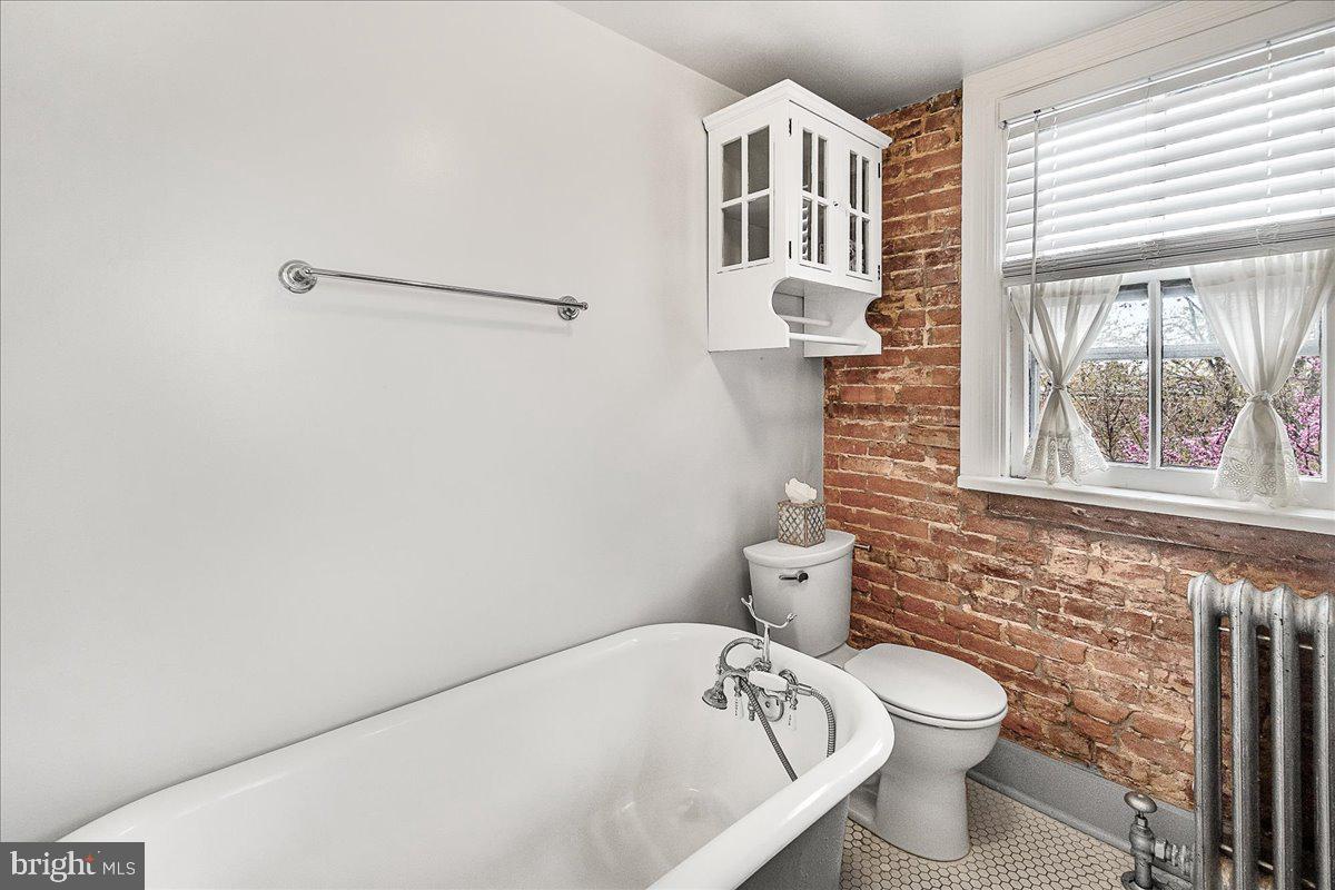 FREDERICK HISTORIC DISTRICT - Residential