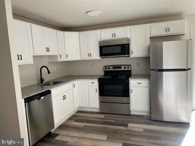HIDDEN FOREST - Residential Lease