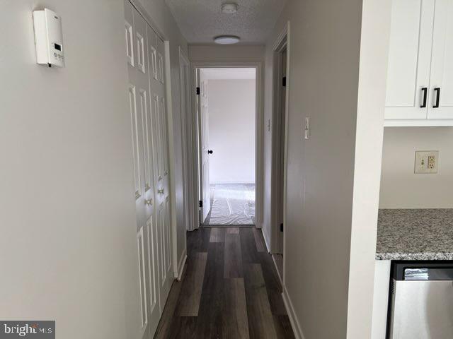 HIDDEN FOREST - Residential Lease
