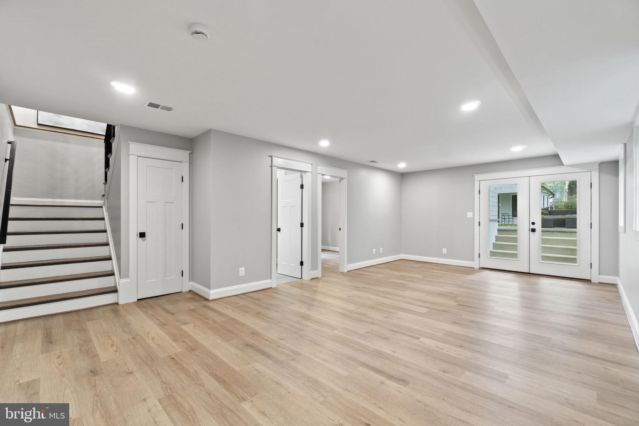 DEL RAY - Residential