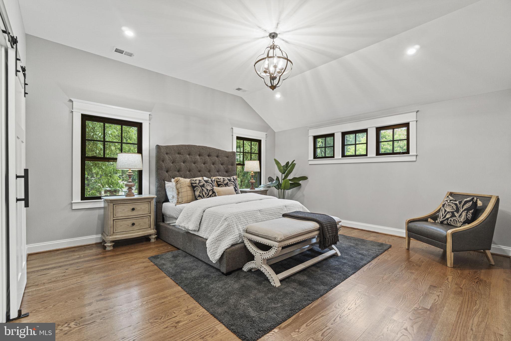 DEL RAY - Residential