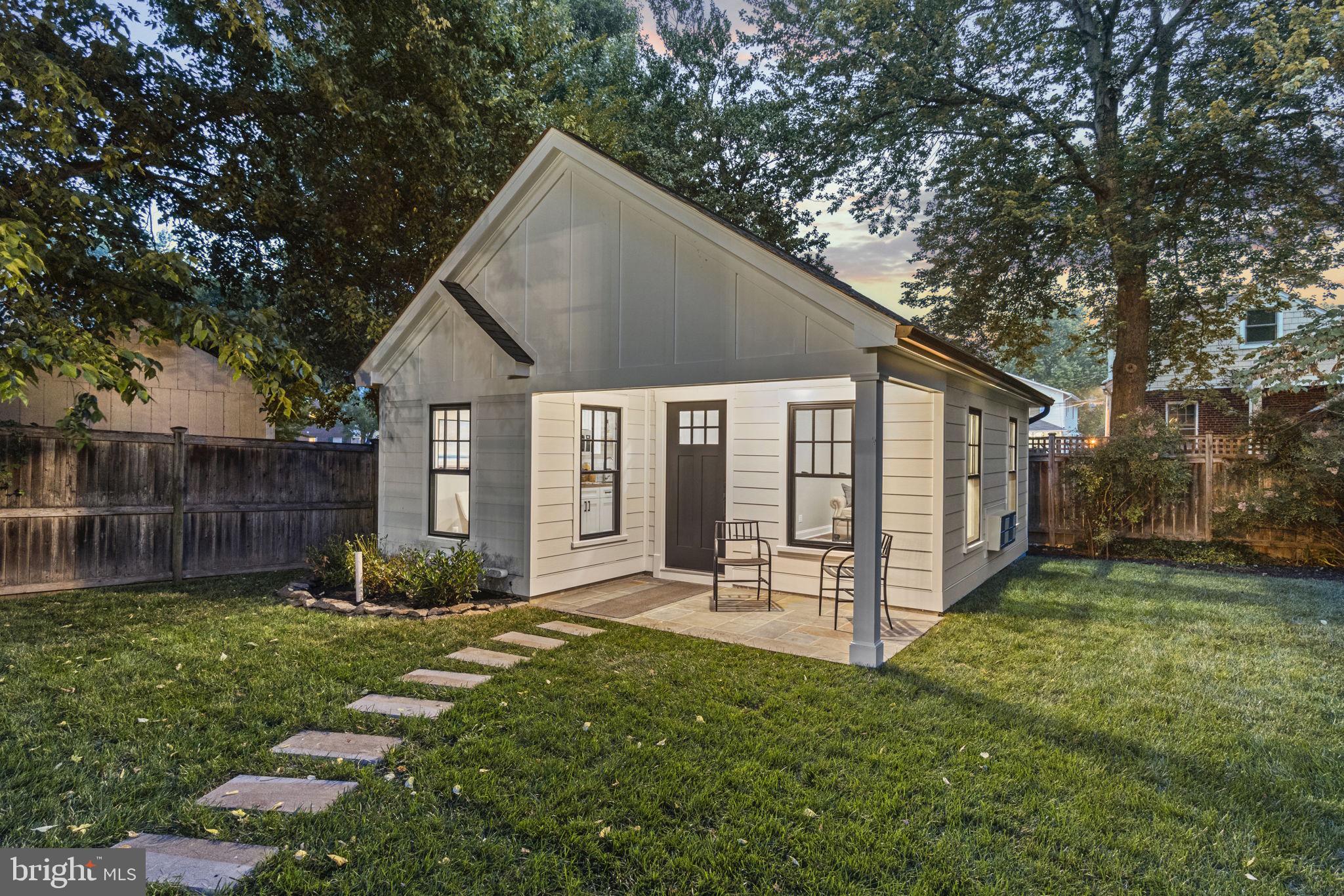 DEL RAY - Residential