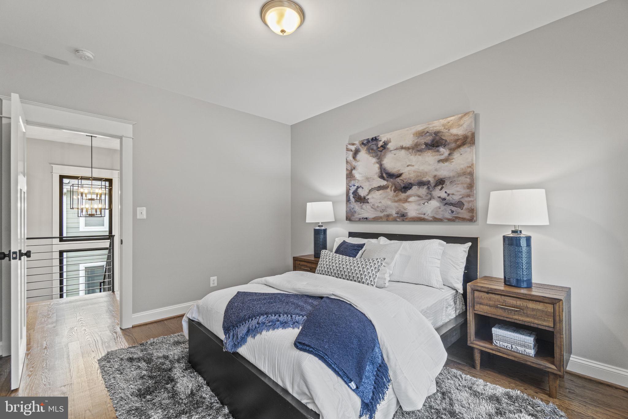 DEL RAY - Residential