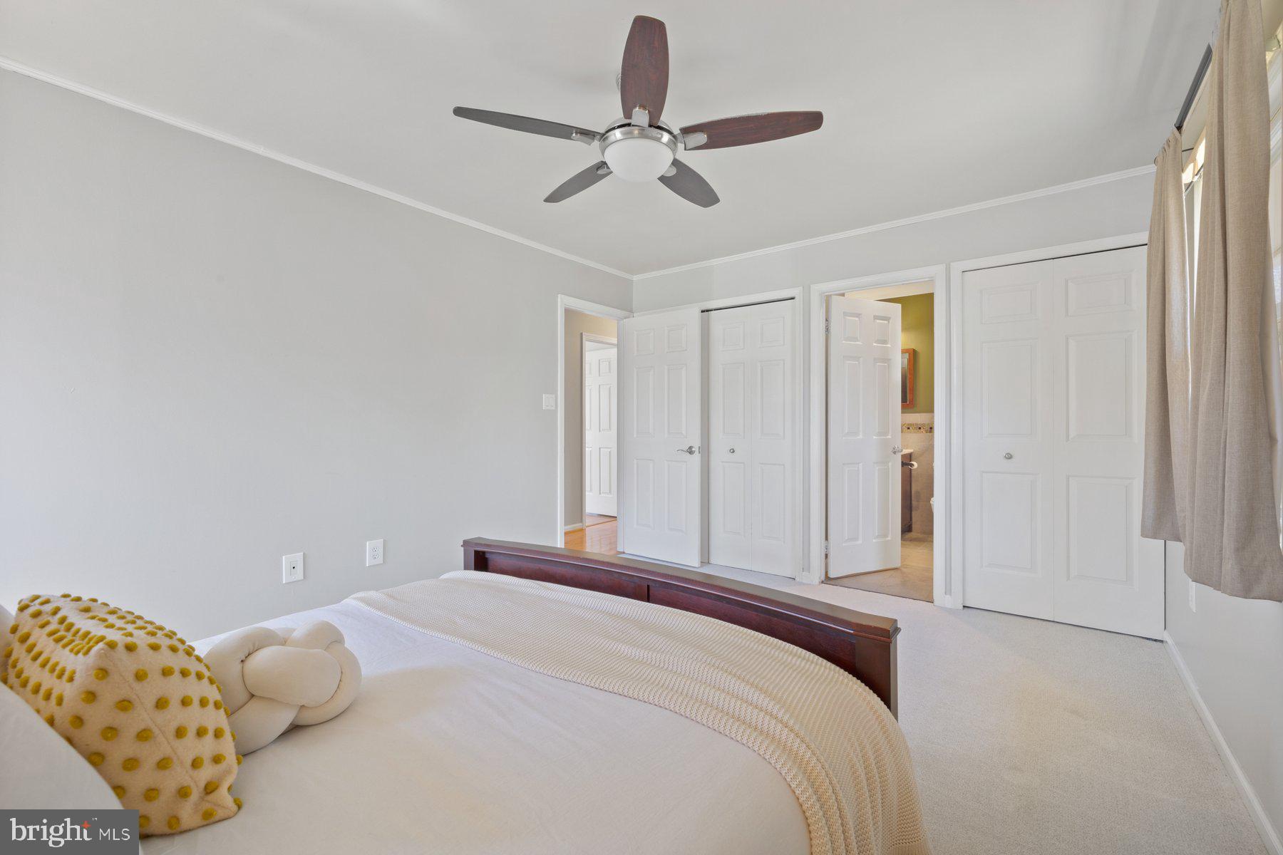 LAKEWOOD HILLS - Residential