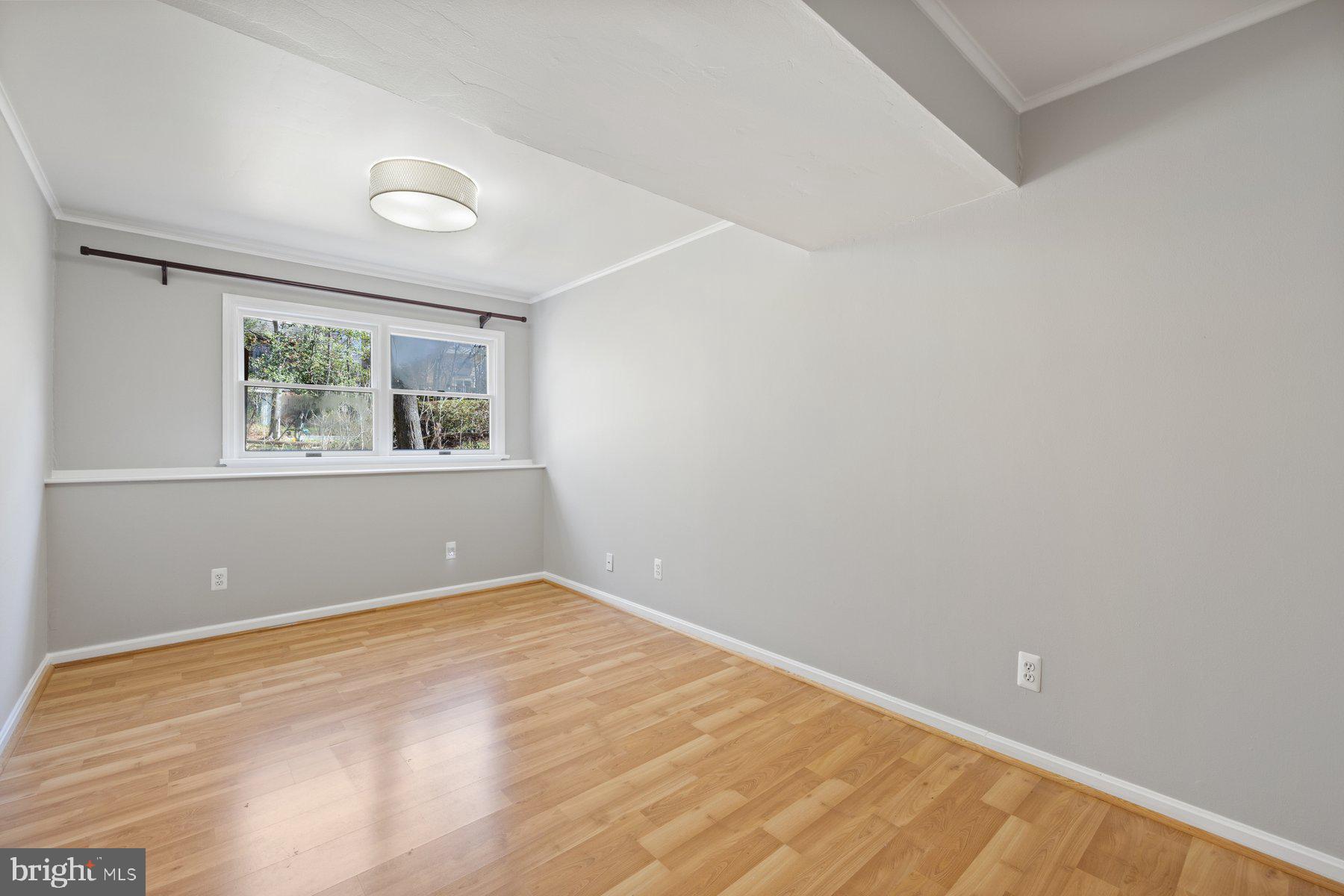 LAKEWOOD HILLS - Residential