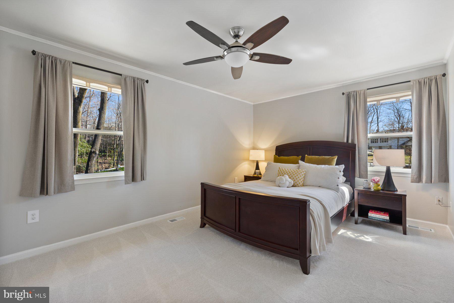 LAKEWOOD HILLS - Residential