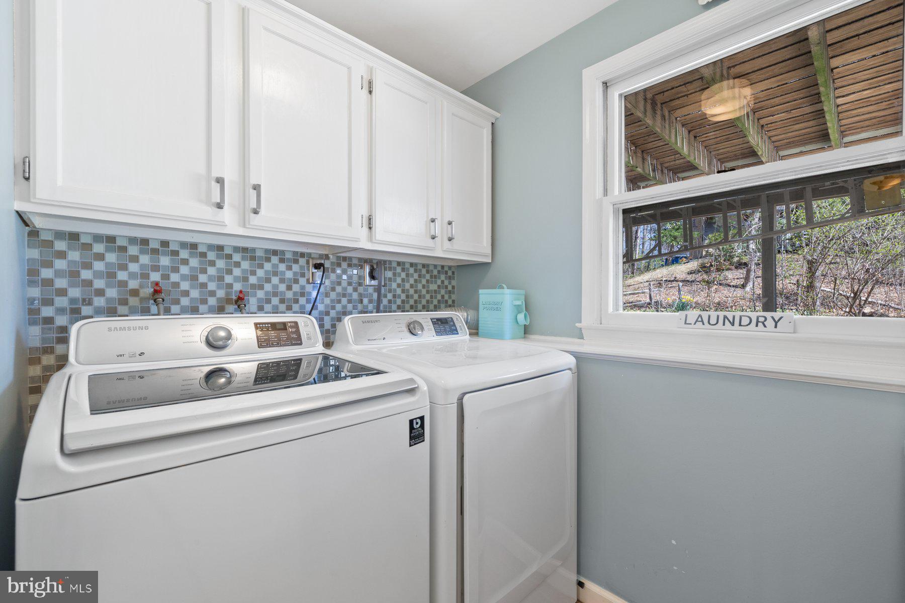 LAKEWOOD HILLS - Residential