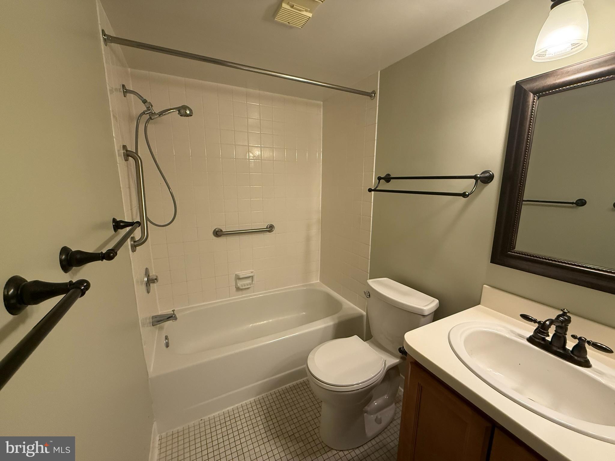 SCHOOLHOUSE CONDOS - Residential