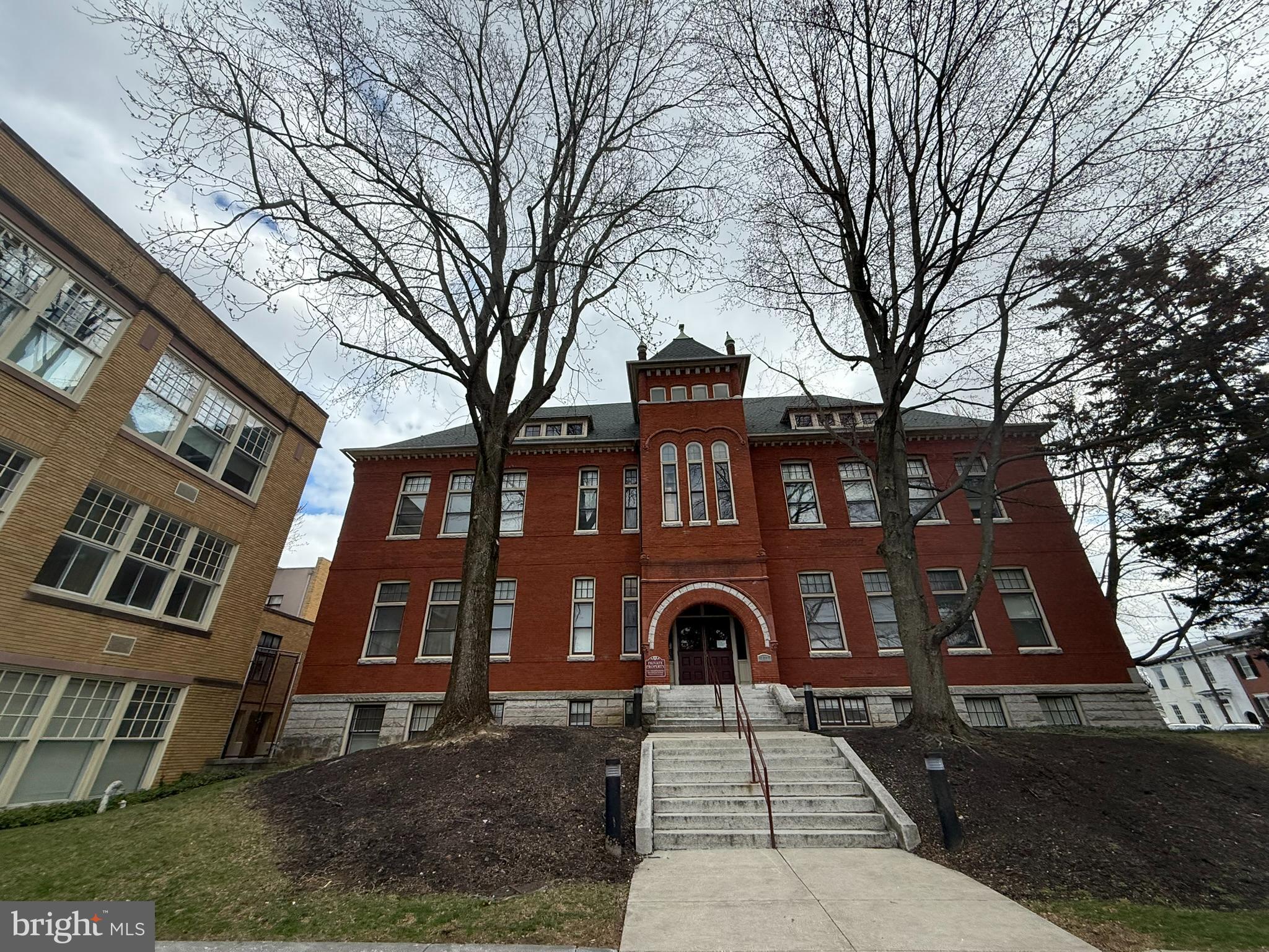 SCHOOLHOUSE CONDOS - Residential
