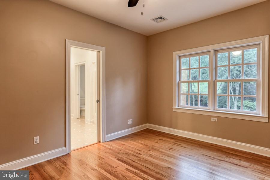 DEER CHASE ESTATES - Residential