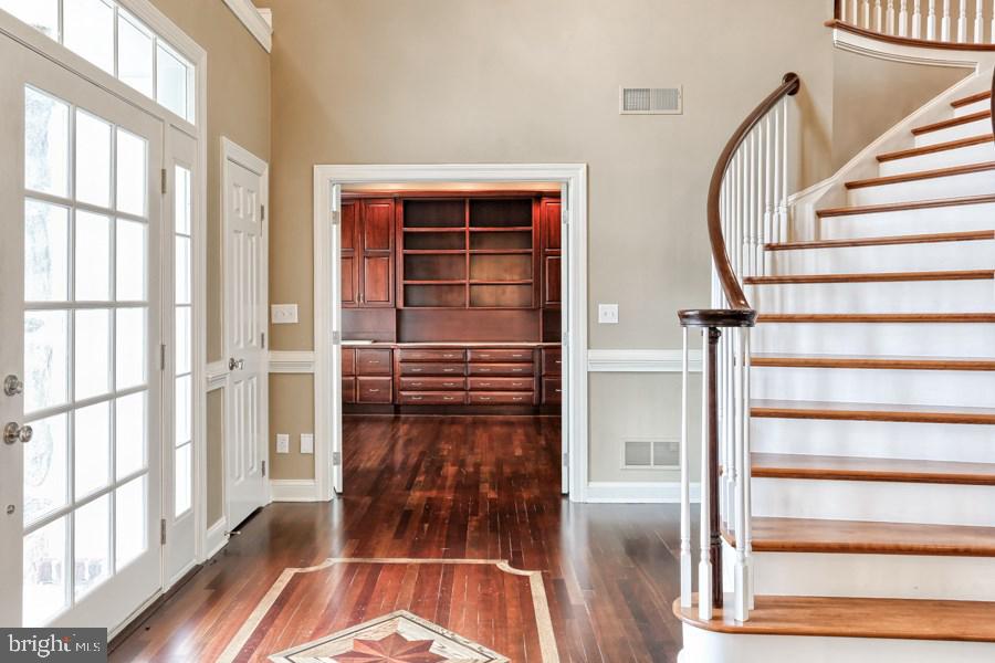 DEER CHASE ESTATES - Residential