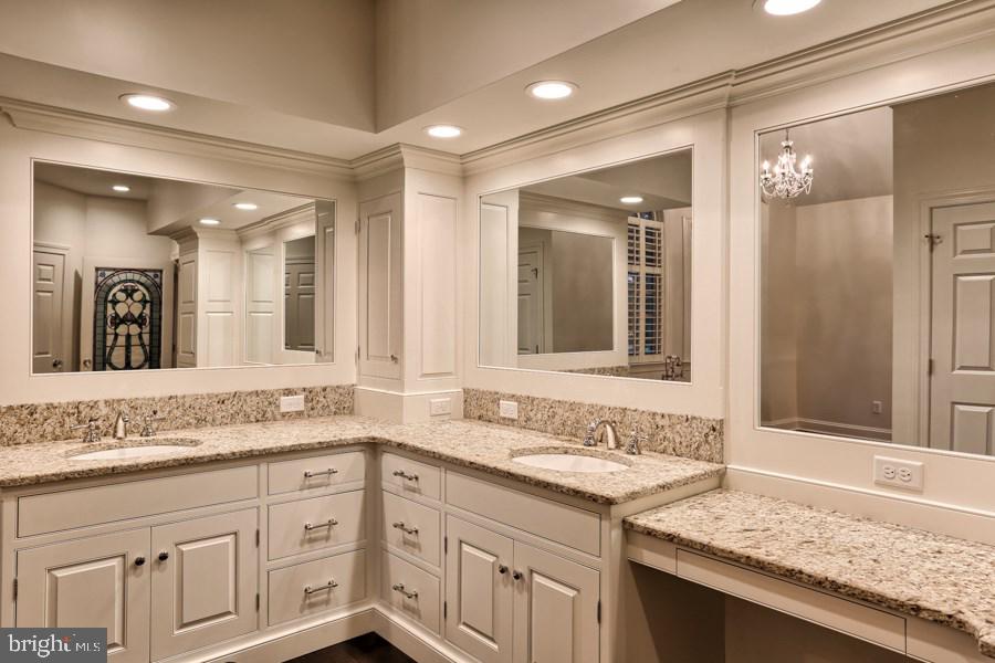 DEER CHASE ESTATES - Residential