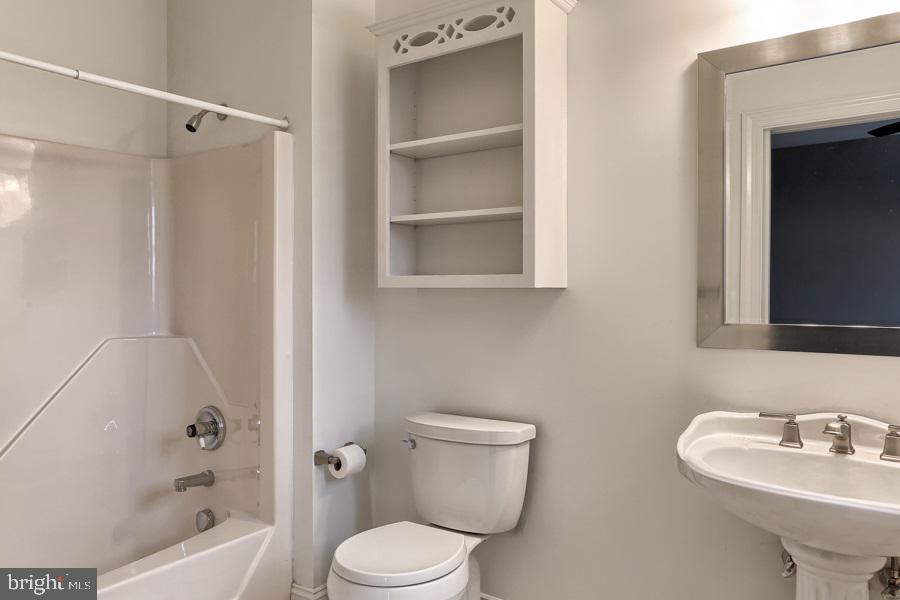 DEER CHASE ESTATES - Residential