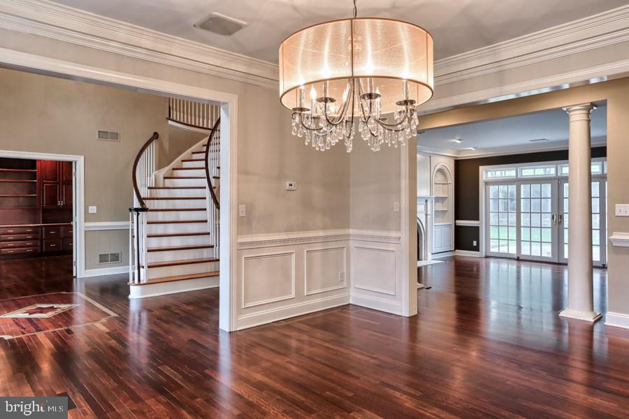 DEER CHASE ESTATES - Residential