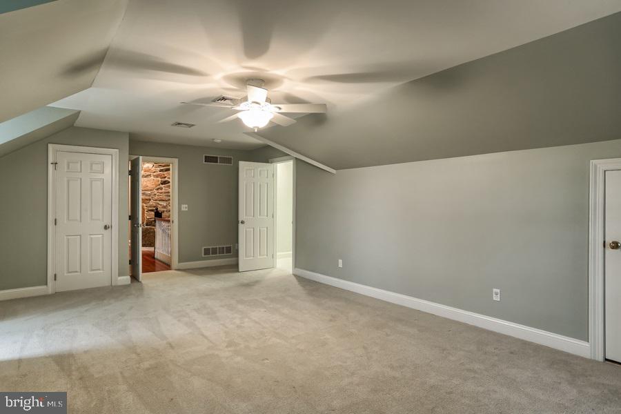 DEER CHASE ESTATES - Residential