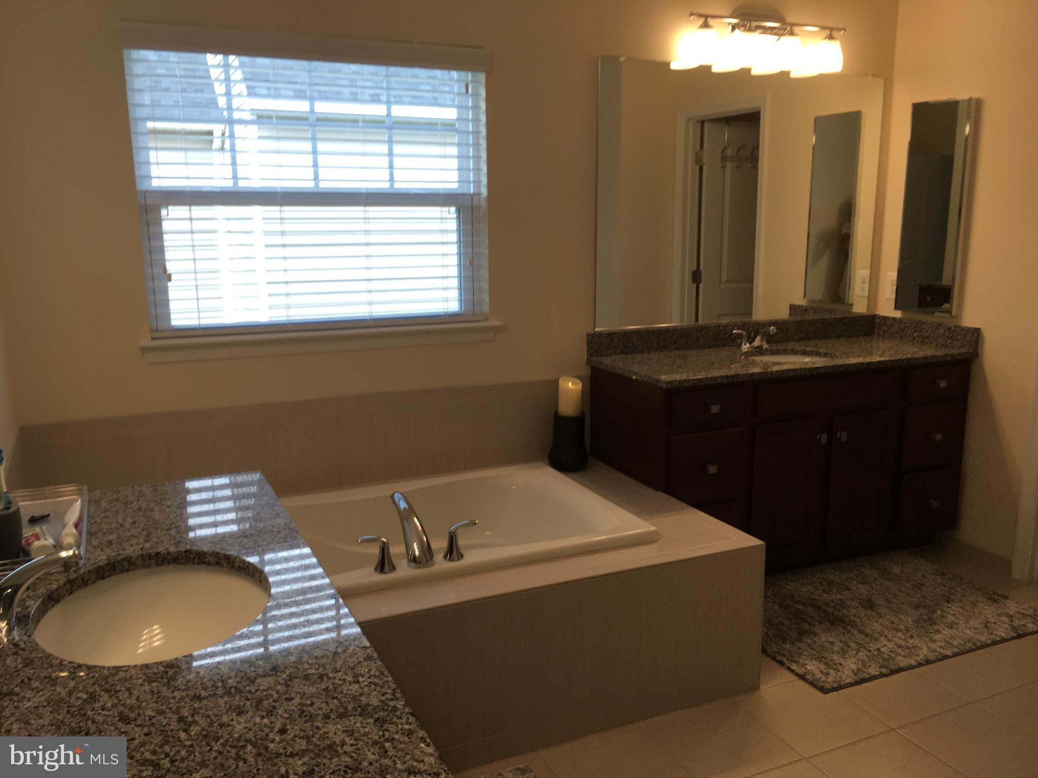 NORBORNE GLEBE - Residential