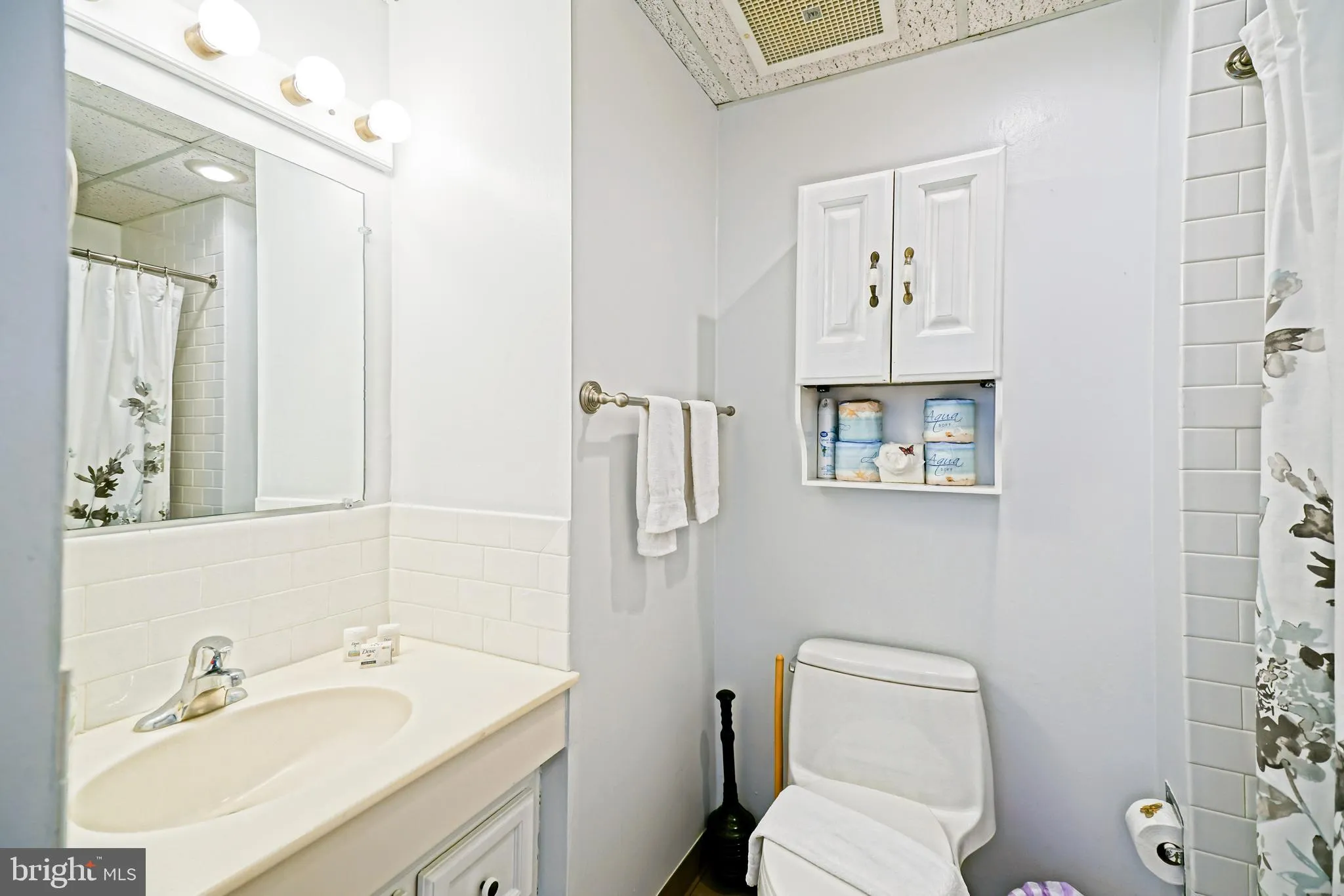 Lewes, Delaware 19958, United States, 2 Bedrooms Bedrooms, ,2 BathroomsBathrooms,Residential,Active,77834