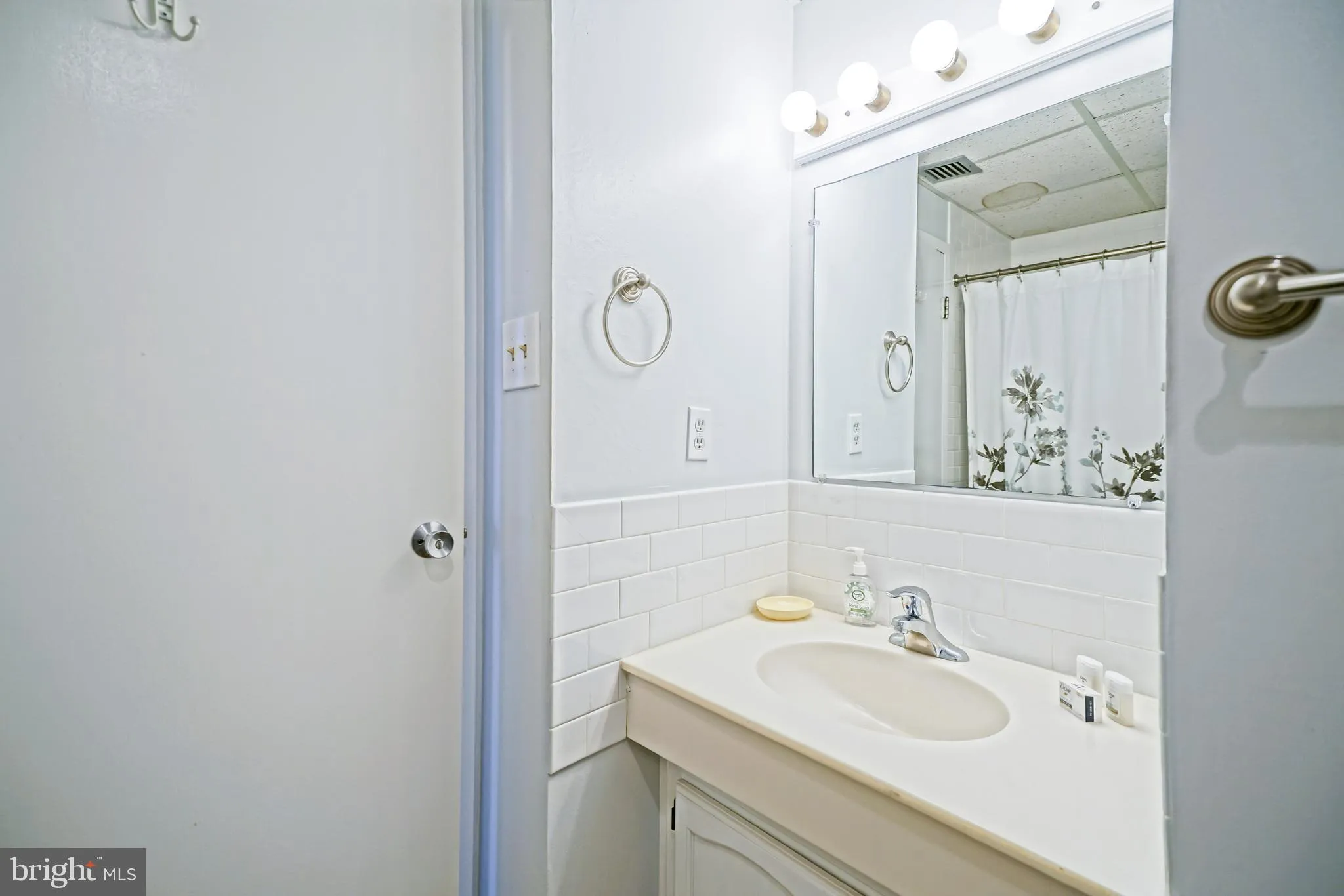 Lewes, Delaware 19958, United States, 2 Bedrooms Bedrooms, ,2 BathroomsBathrooms,Residential,Active,77834