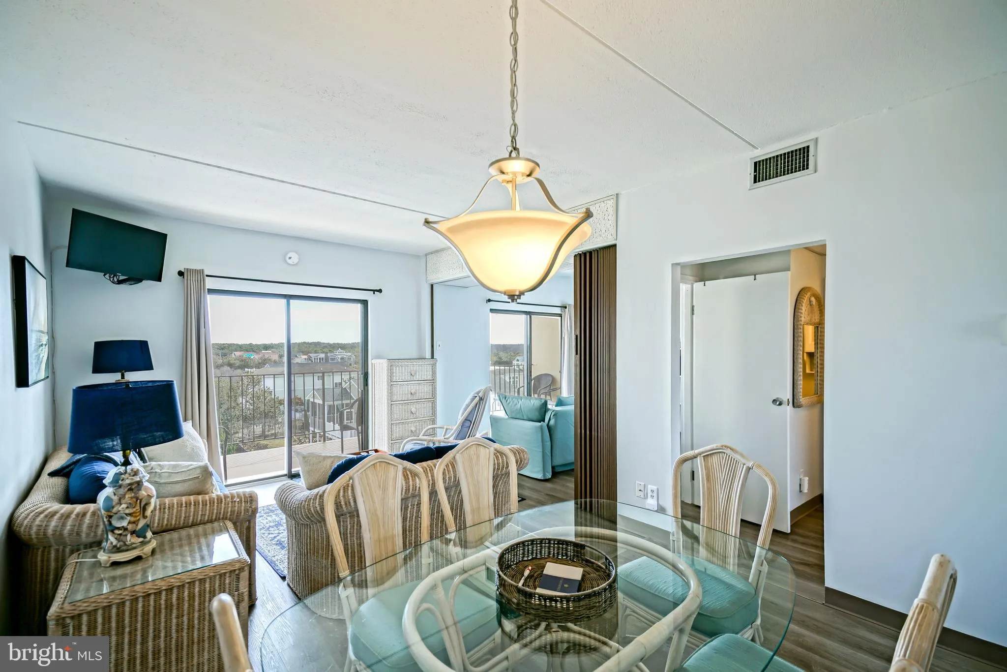 Lewes, Delaware 19958, United States, 2 Bedrooms Bedrooms, ,2 BathroomsBathrooms,Residential,Active,77834