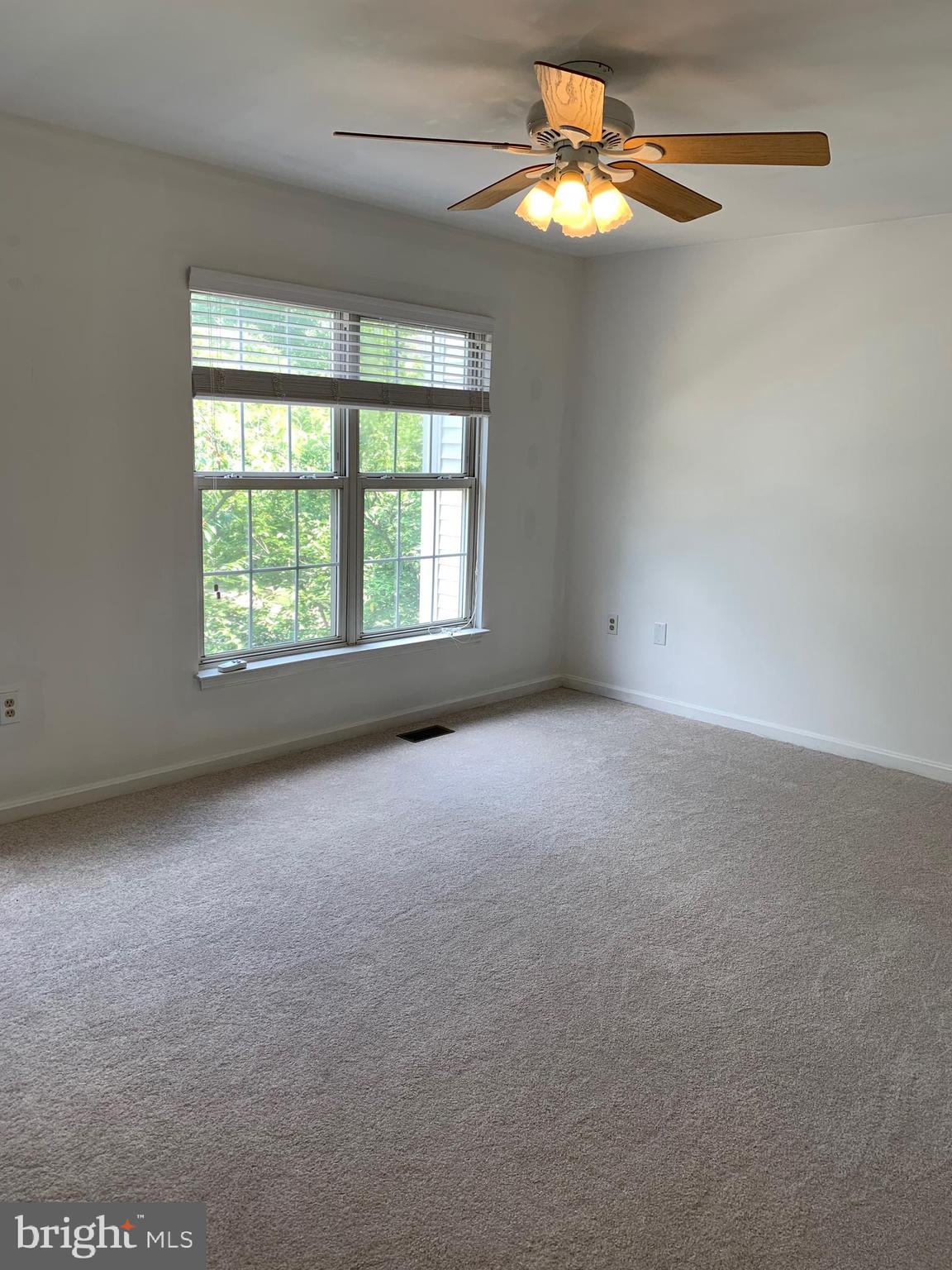 WOODGATE MANOR - Residential Lease