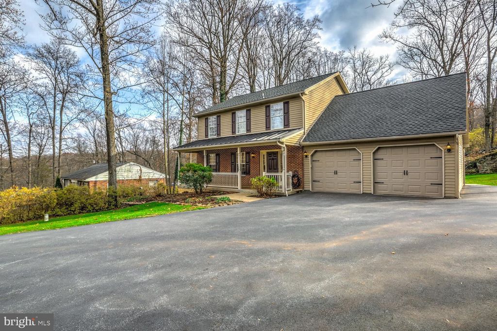 Photo of 511 Holtzman Road, Reinholds, PA 17569 (MLS # PALA2045148)