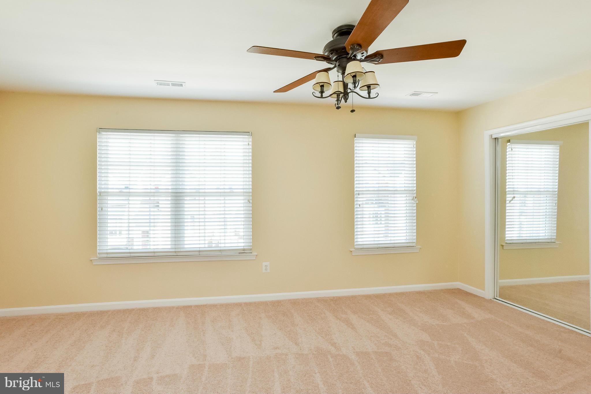 NORTH HART RUN - Residential