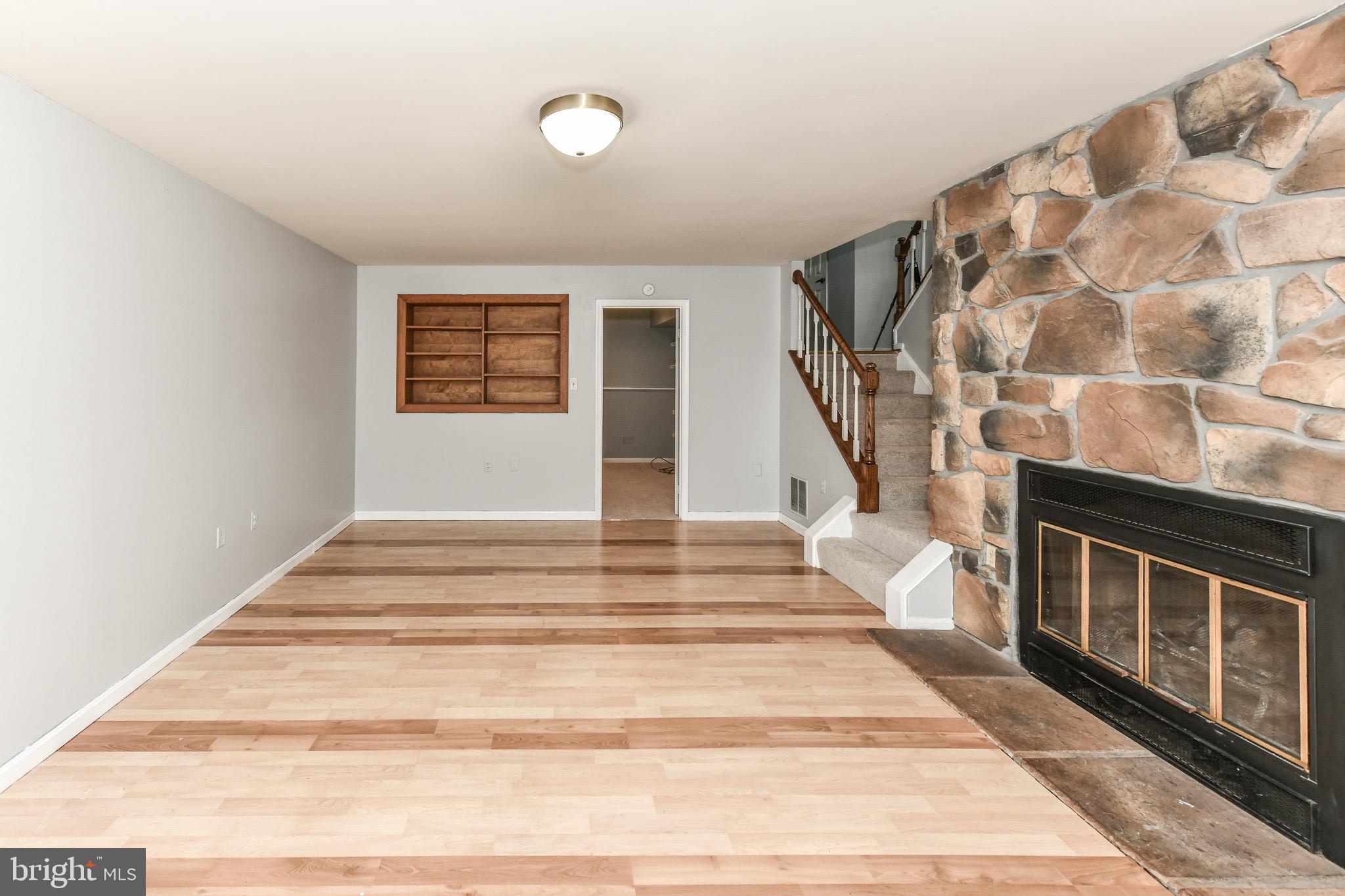 FRANKLIN FARM - Residential Lease