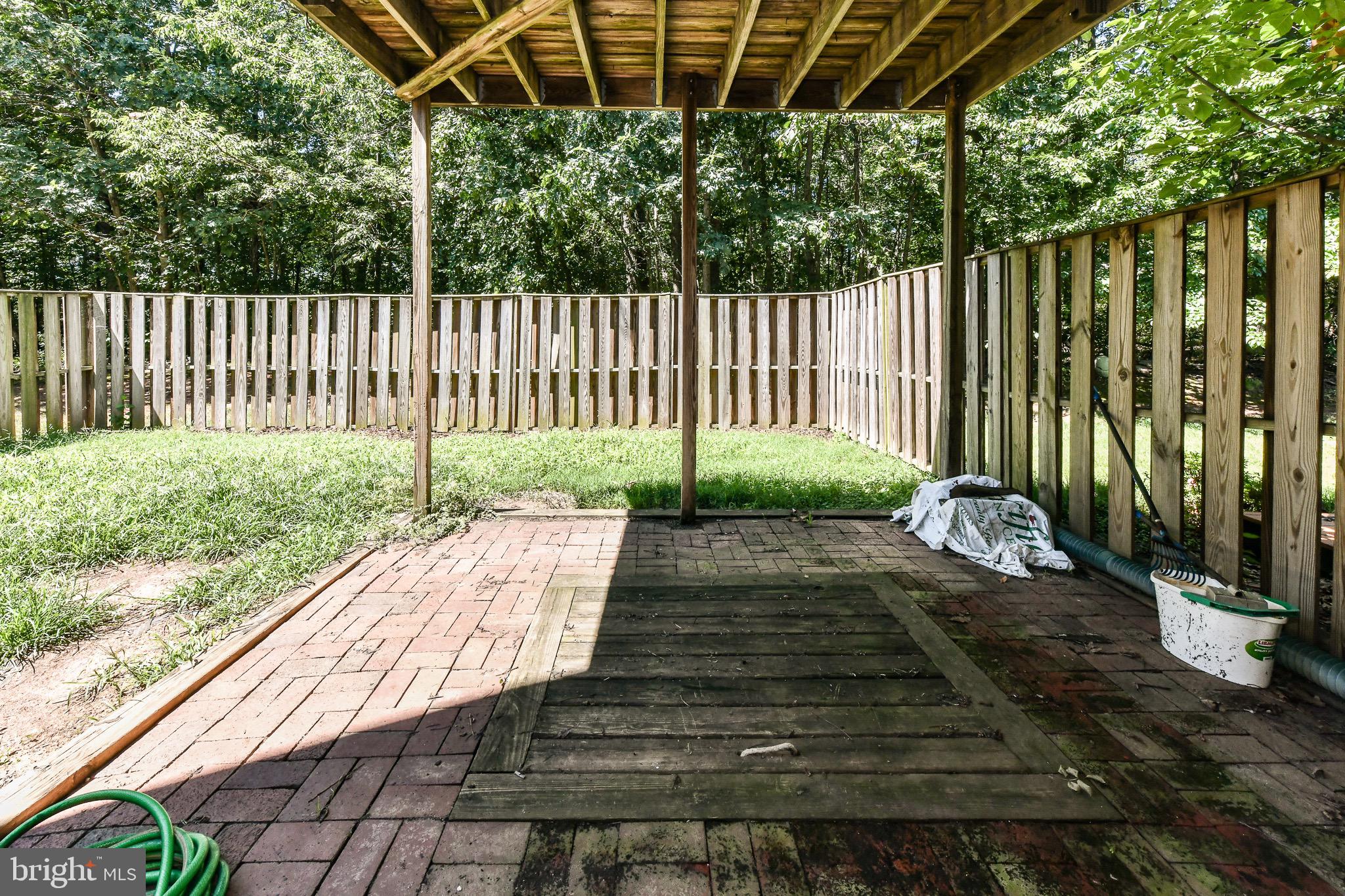 FRANKLIN FARM - Residential Lease