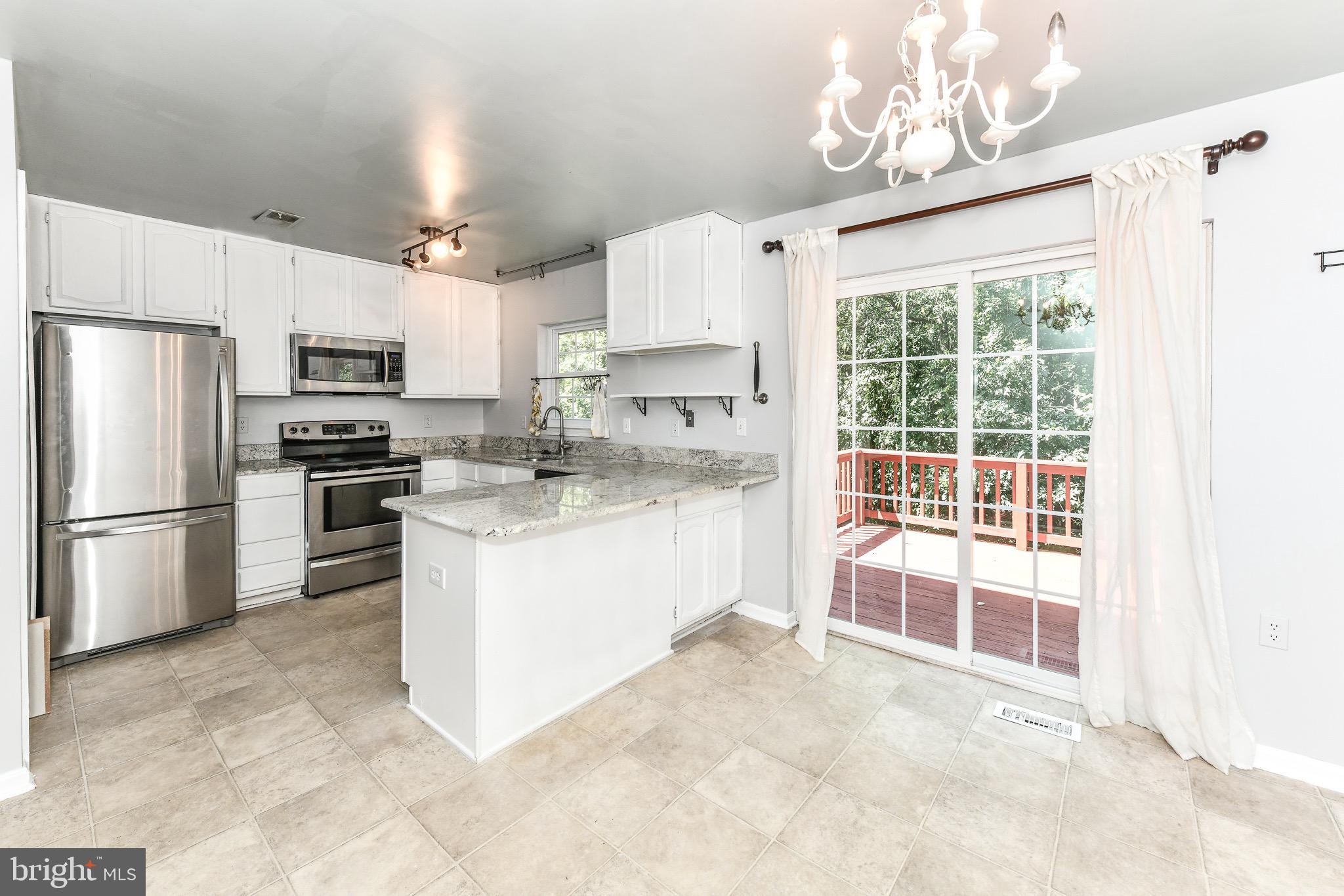 FRANKLIN FARM - Residential Lease