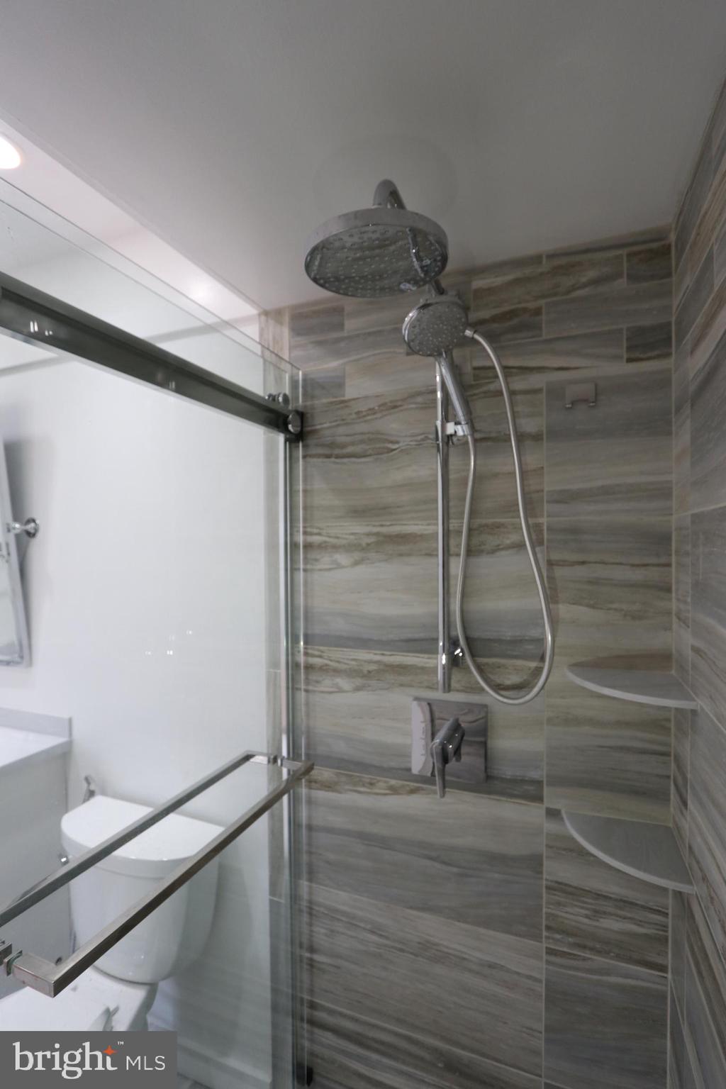 HAMBLETON COVE - Residential