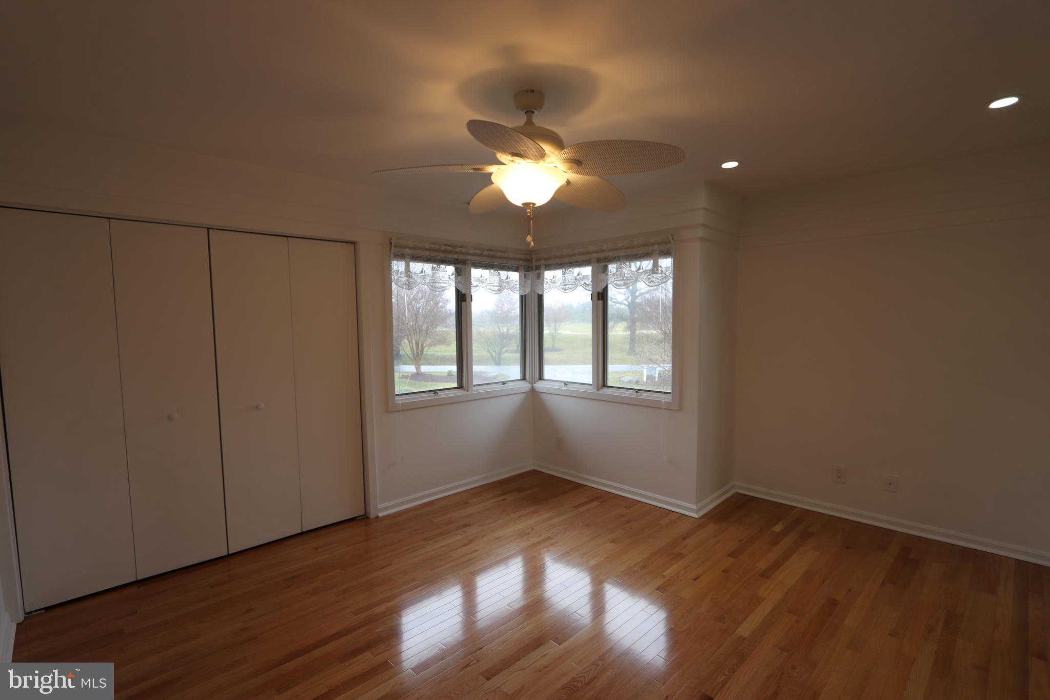 HAMBLETON COVE - Residential