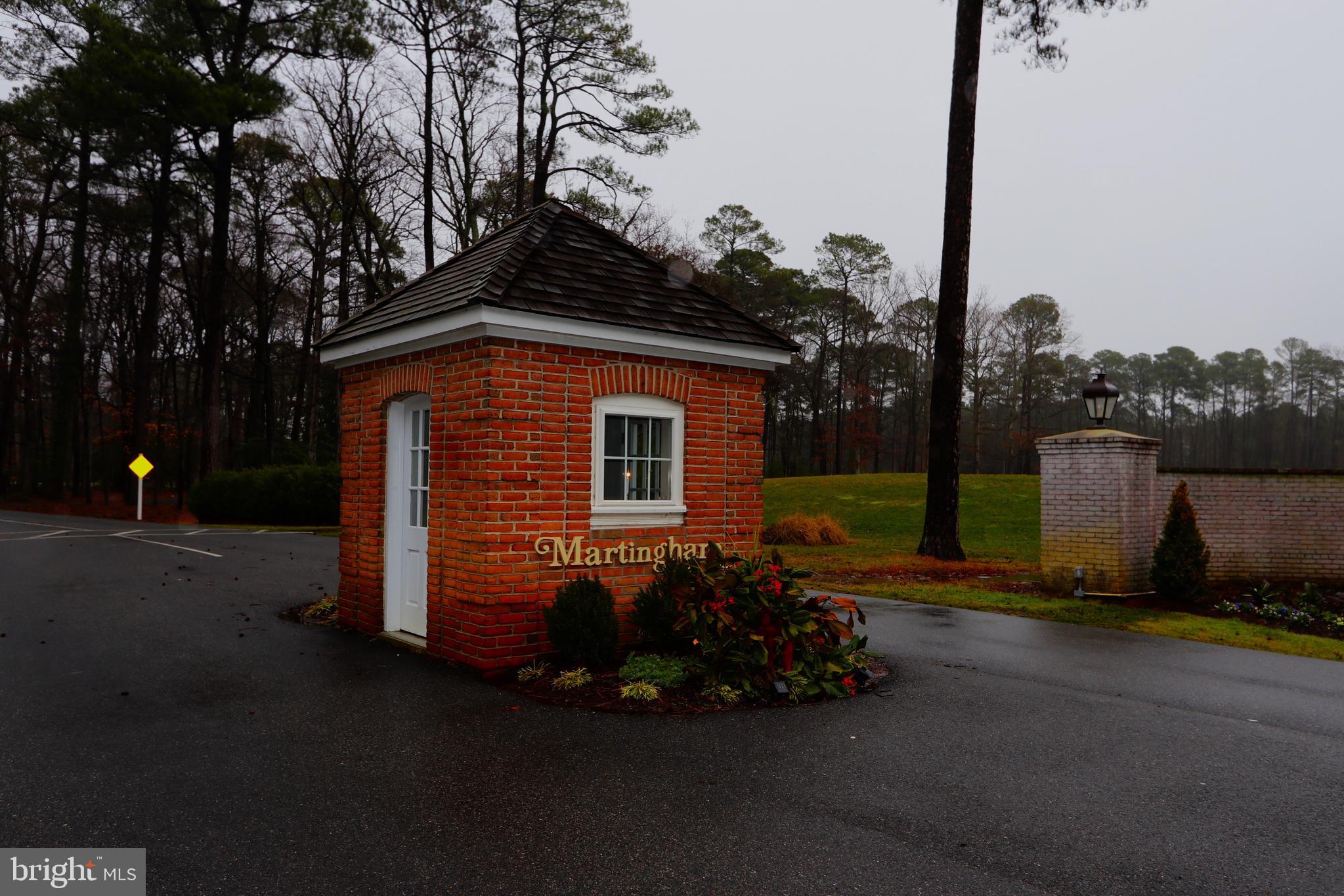 HAMBLETON COVE - Residential