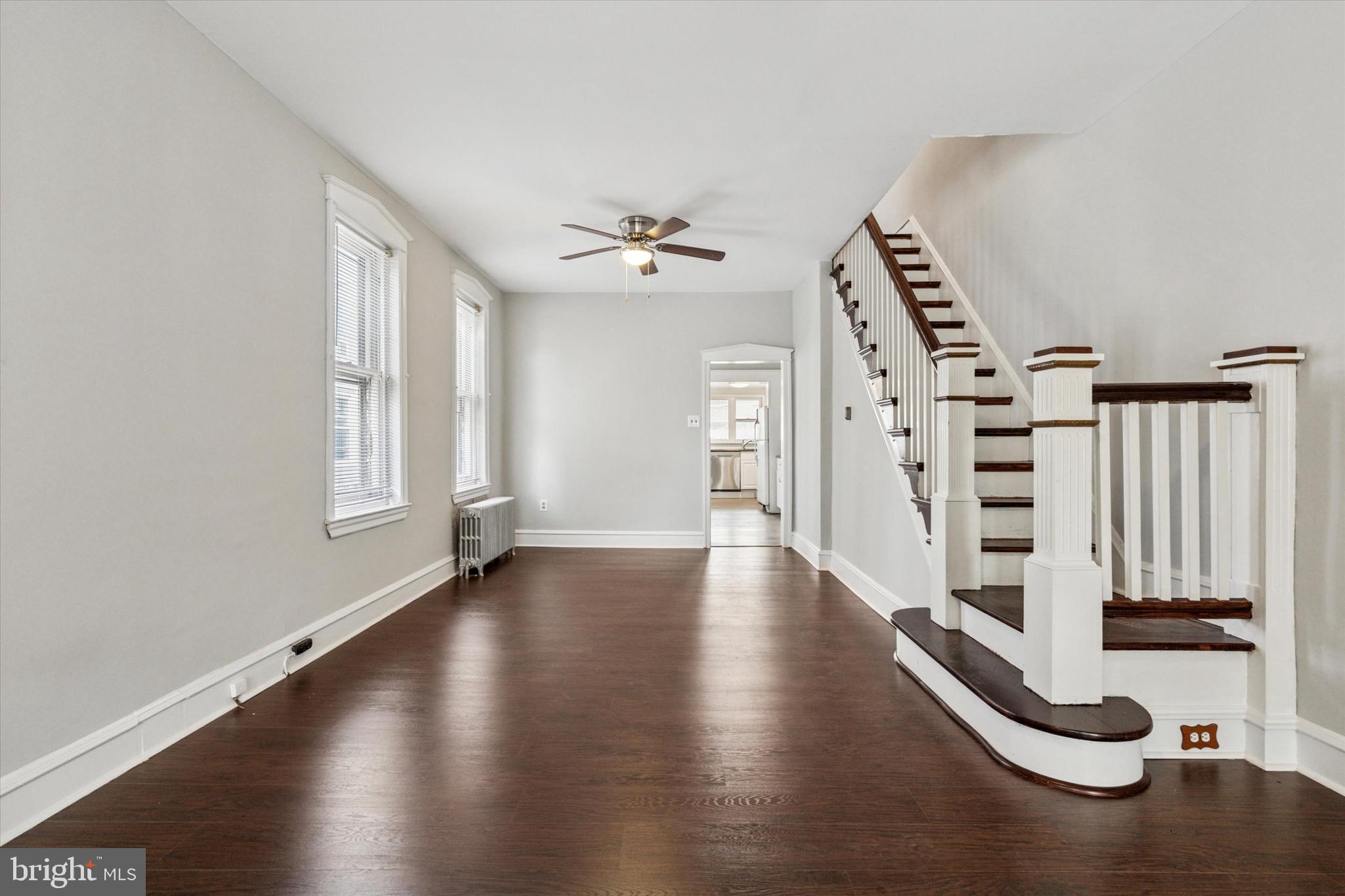 PORT RICHMOND - Residential